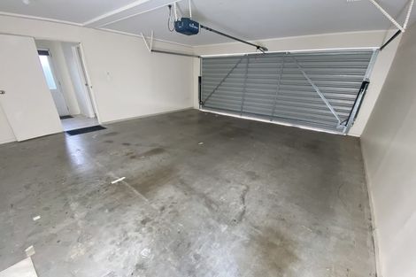Photo of property in 2/95 Langana Avenue, Browns Bay, Auckland, 0630