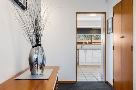 Photo of property in 14 Addison Place, Halswell, Christchurch, 8025