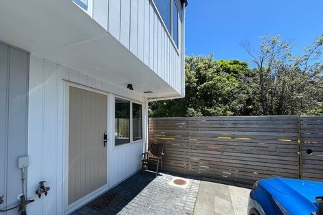 Photo of property in 8/18 Ludlow Terrace, Totara Vale, Auckland, 0627