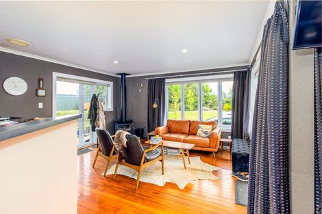 Photo of property in 225 Winchester Hanging Rock Road, Temuka, 7985