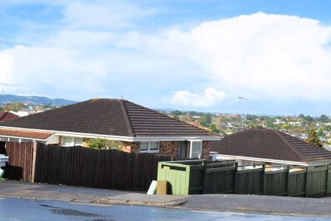Photo of property in 3/4 Ridge Road, Howick, Auckland, 2014