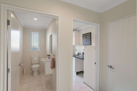 Photo of property in 48 Titirangi Crescent, Parklands, Christchurch, 8083