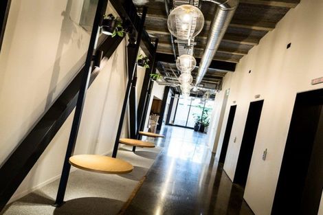 Photo of property in 12 Madden Avenue, Kumeu, 0810