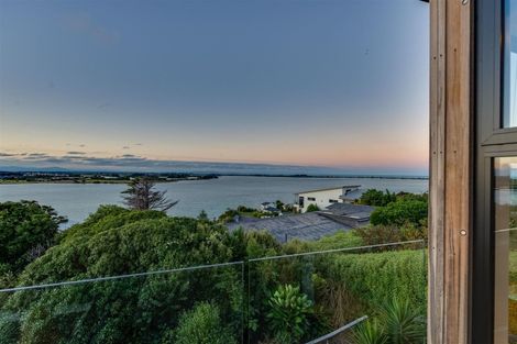 Photo of property in 45 Saint Andrews Hill Road, Mount Pleasant, Christchurch, 8081