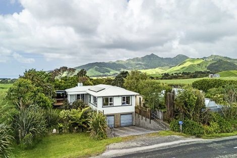 Photo of property in 17 Upper Pitone Road, Pitone, New Plymouth, 4374