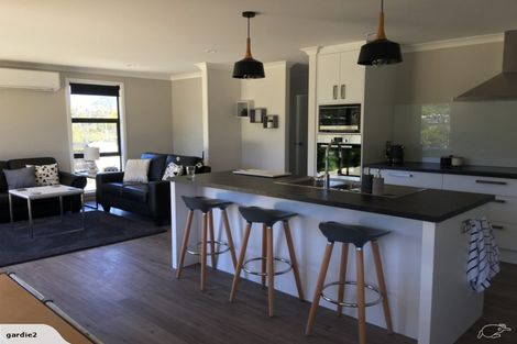 Photo of property in 2 Kahu Close, Kaiteriteri, Motueka, 7197