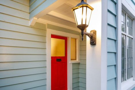 Photo of property in 19 Frederick Street, Terrace End, Palmerston North, 4410