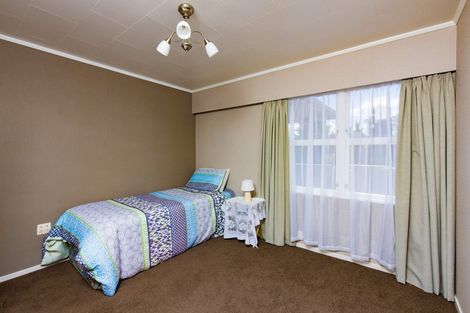 Photo of property in 18 Samuel Place, Queenwood, Hamilton, 3210