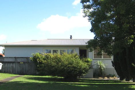 Photo of property in 4 Larissa Avenue, Henderson, Auckland, 0610
