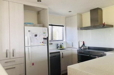 Photo of property in 46 Marendellas Drive, Bucklands Beach, Auckland, 2014