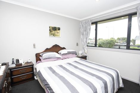 Photo of property in 100 Thornhill Street, Rockdale, Invercargill, 9812