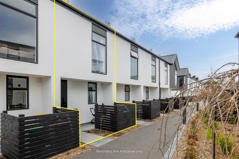 Photo of property in 4/10 New Brighton Road, Shirley, Christchurch, 8061