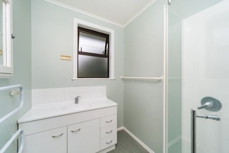 Photo of property in 64 Highbury Avenue, Highbury, Palmerston North, 4412