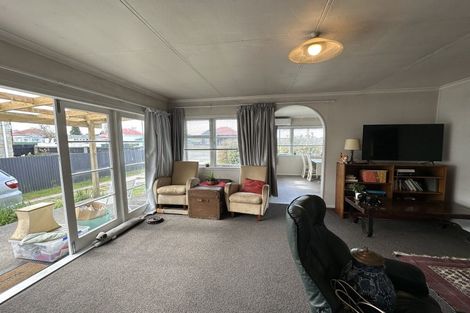 Photo of property in 19 Bedford Street, Eltham, 4322