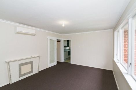 Photo of property in 2/5 Hinemoa Street, Waiwhetu, Lower Hutt, 5010
