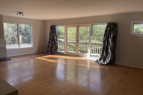 Photo of property in 19 Golf Road, New Lynn, Auckland, 0600