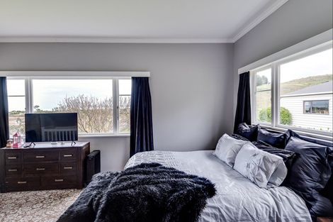 Photo of property in 755 Main North Road, Bay View, Napier, 4182