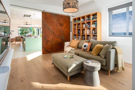 Photo of property in 6 Pine Ridge Terrace, Waikanae Beach, Waikanae, 5036