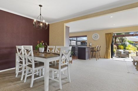 Photo of property in 7 Stratford Place, Huntington, Hamilton, 3210