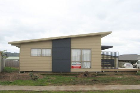 Photo of property in 11 Kudu Drive, Whitianga, 3510