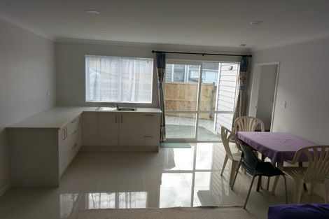 Photo of property in 163 Tiriwa Drive, Massey, Auckland, 0614