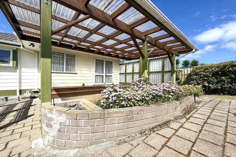 Photo of property in 2 Gordon Street, Avalon, Lower Hutt, 5011