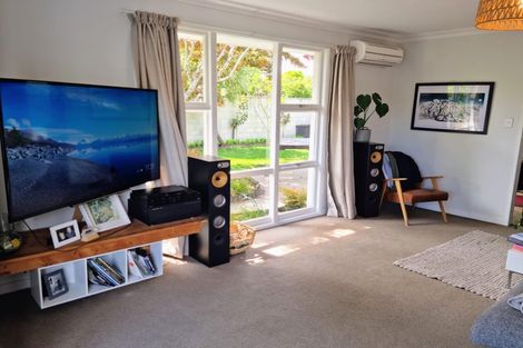 Photo of property in 1/64a Paparoa Street, Papanui, Christchurch, 8053