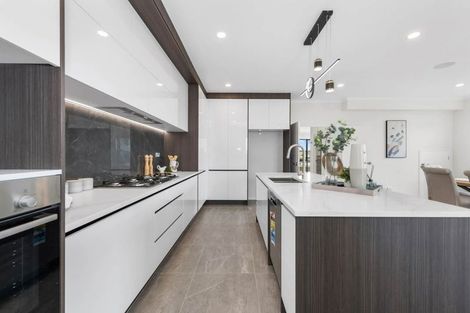 Photo of property in 48 Emerald Avenue, Rosehill, Papakura, 2113