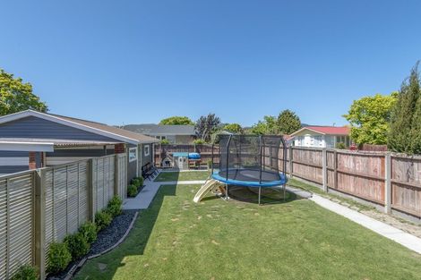 Photo of property in 48 Roberta Drive, Somerfield, Christchurch, 8024