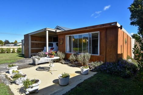 Photo of property in 108 Broadway, Carterton, 5713