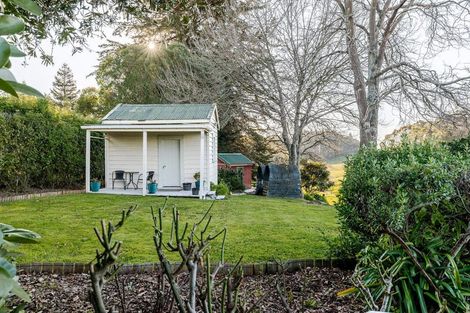 Photo of property in 502 Stoney Creek Road, Kelvin Grove, Palmerston North, 4470