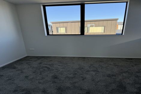 Photo of property in 14 Parahau Road, Papakura, 2110