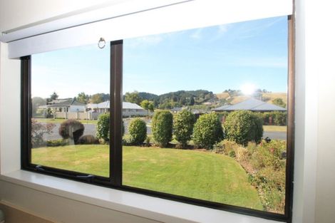 Photo of property in 111 Hagart-alexander Drive, Mosgiel, 9024