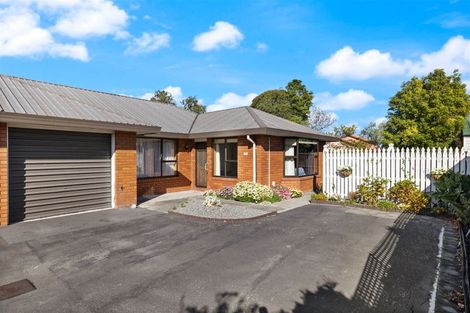 Photo of property in 4b Grassmere Street, Papanui, Christchurch, 8052