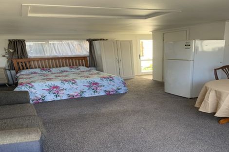 Photo of property in 22a Heath Street, St Andrews, Hamilton, 3200