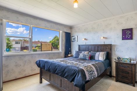 Photo of property in 48 Kennedy Drive, Levin, 5510