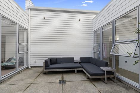 Photo of property in 7 Patiki Place, Omaha, 0986