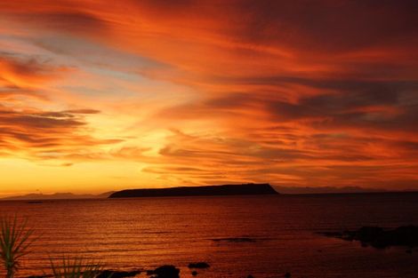 Photo of property in 19 Moana Road, Plimmerton, Porirua, 5026