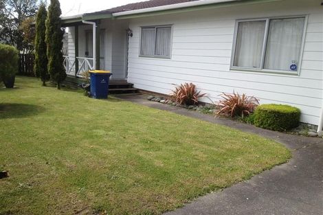 Photo of property in 1/2 Glynnbrooke Street, Te Atatu South, Auckland, 0610