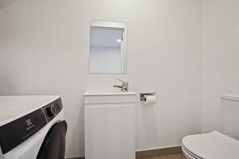 Photo of property in 28 Ivy Nola Way, Henderson, Auckland, 0612