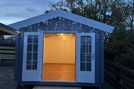 Photo of property in 195 Riverhead Road, Kumeu, 0892