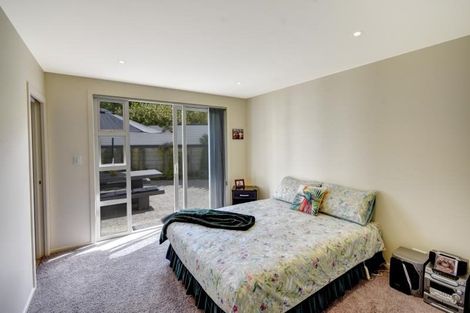 Photo of property in 10 Trecastell Street, Brighton, Dunedin, 9035