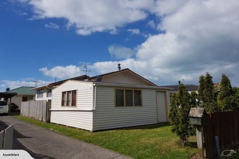 Photo of property in 5 Tangelo Place, Bucklands Beach, Auckland, 2012