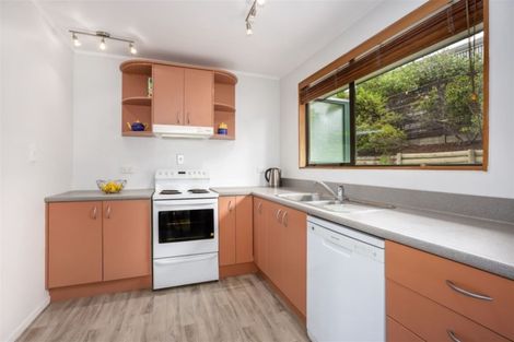 Photo of property in 7 Beauly Grove, Papakowhai, Porirua, 5024