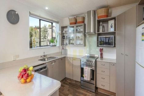 Photo of property in 3 Beverley Place, Waverley, Dunedin, 9013