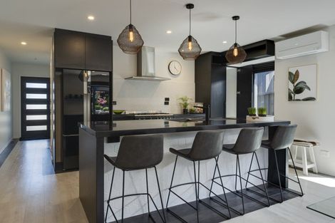 Photo of property in 13 Howden Drive, Jacks Point, 9371