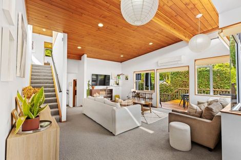 Photo of property in 190a Hutchinson Avenue, New Lynn, Auckland, 0600