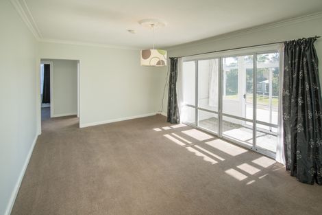 Photo of property in 306 Wainoni Road, Avondale, Christchurch, 8061