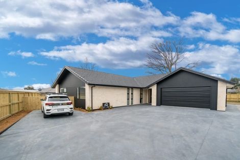 Photo of property in 11 Heathfield Drive, Mosgiel, 9024