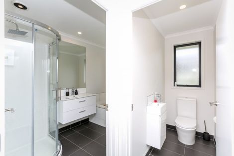 Photo of property in 3 Roy Johns Way, Bell Block, New Plymouth, 4312